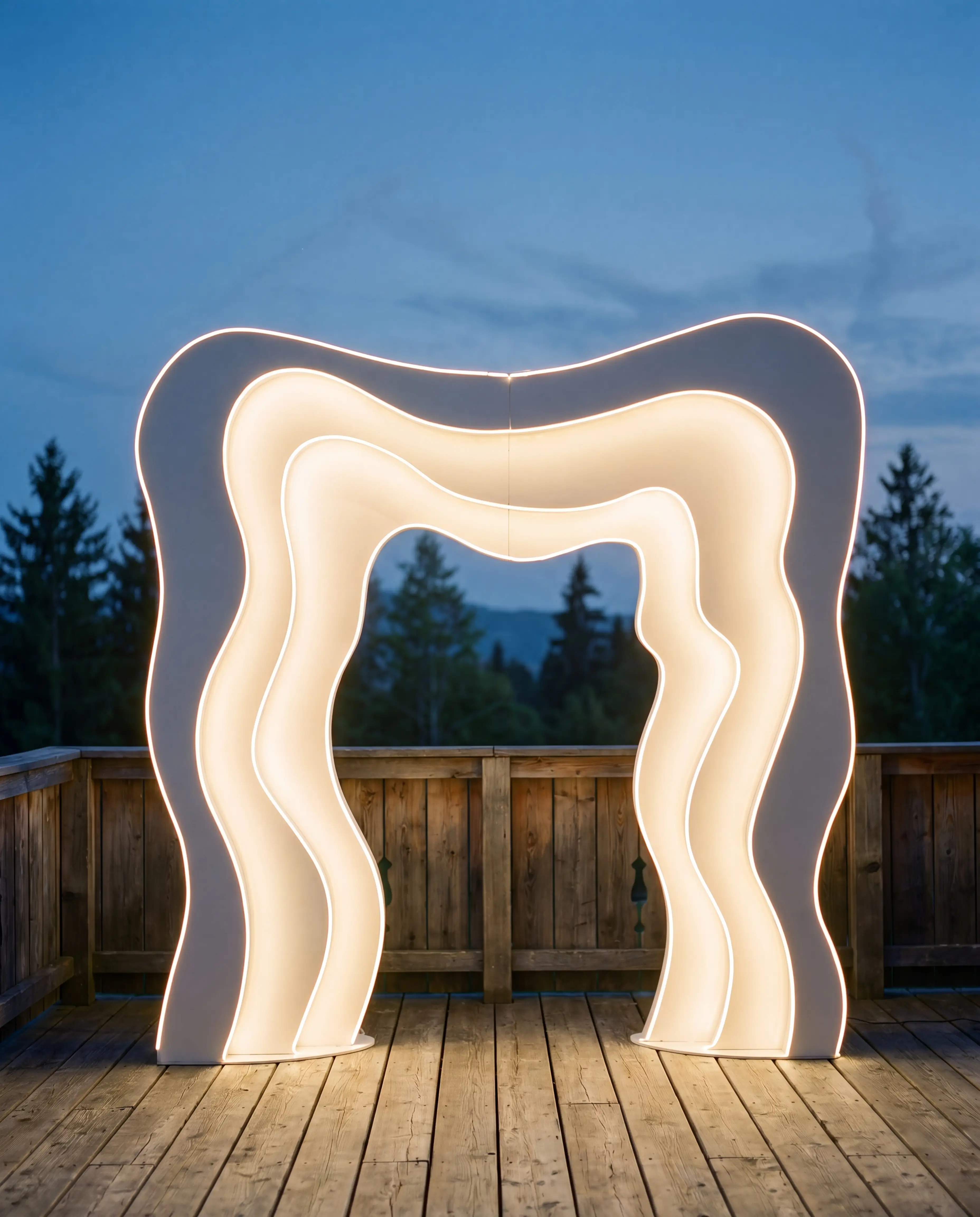 LED Wavy Arch
